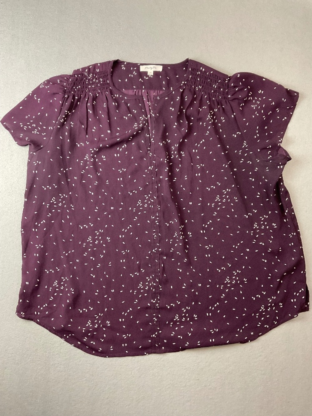 Monday Fun Burgundy V-Neck Blouse Size 2X